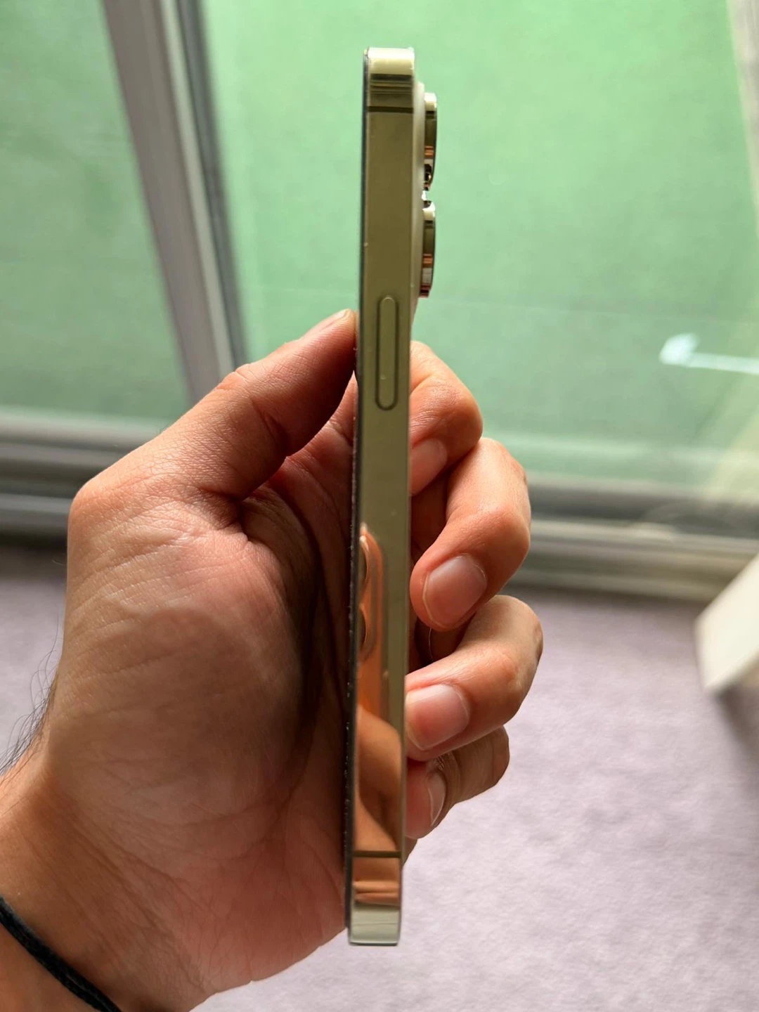 Iphone 14 Pro - photo 2