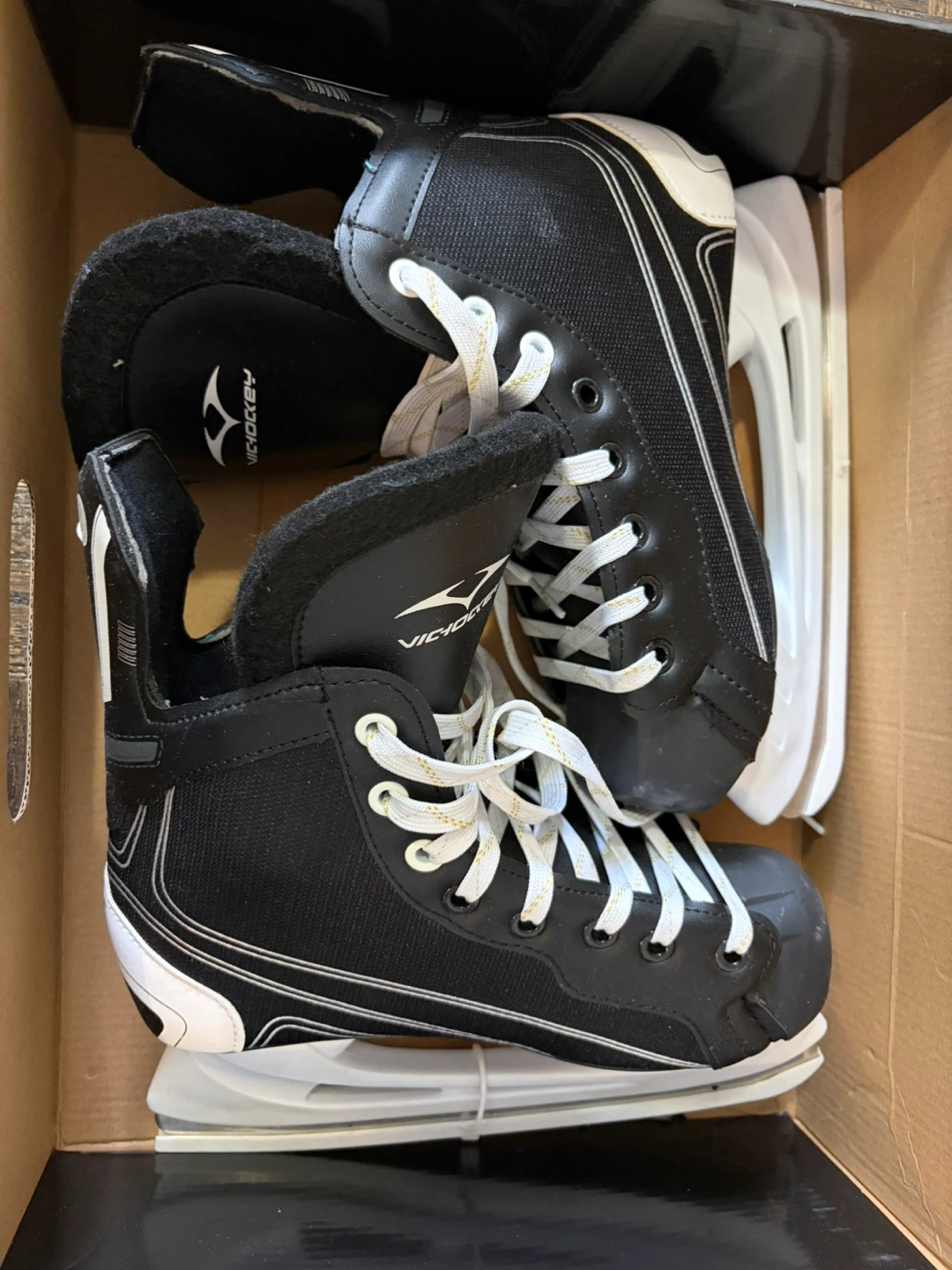 Vic Hockey Skate Jr