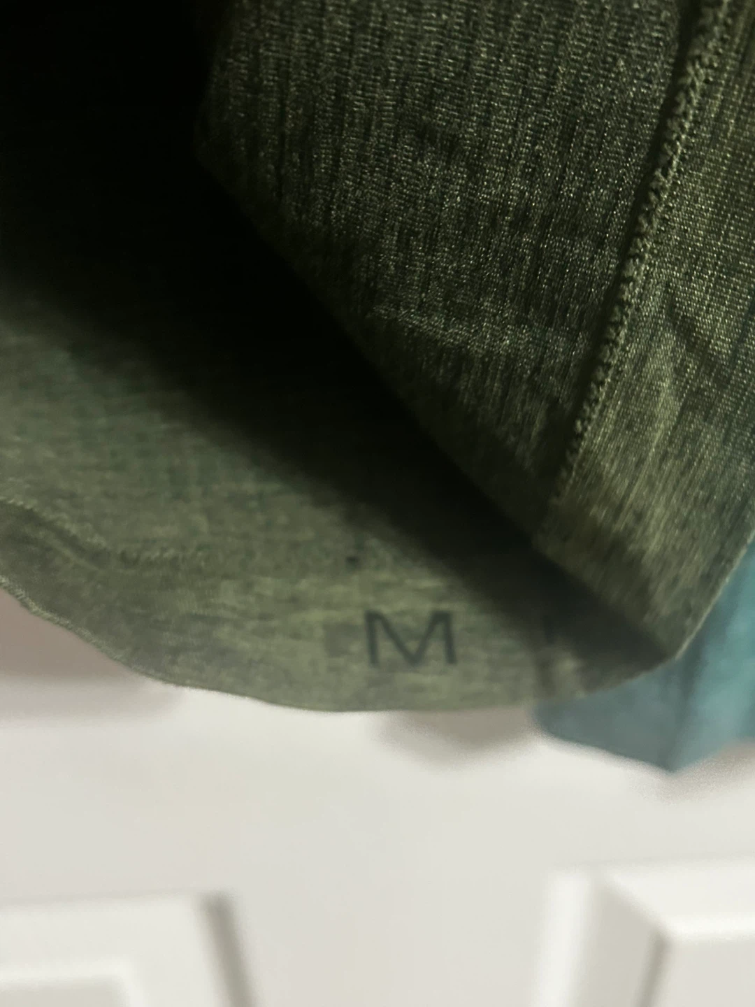 Lululemon vent tec shirts  Size M (Green & Teal) - photo 3