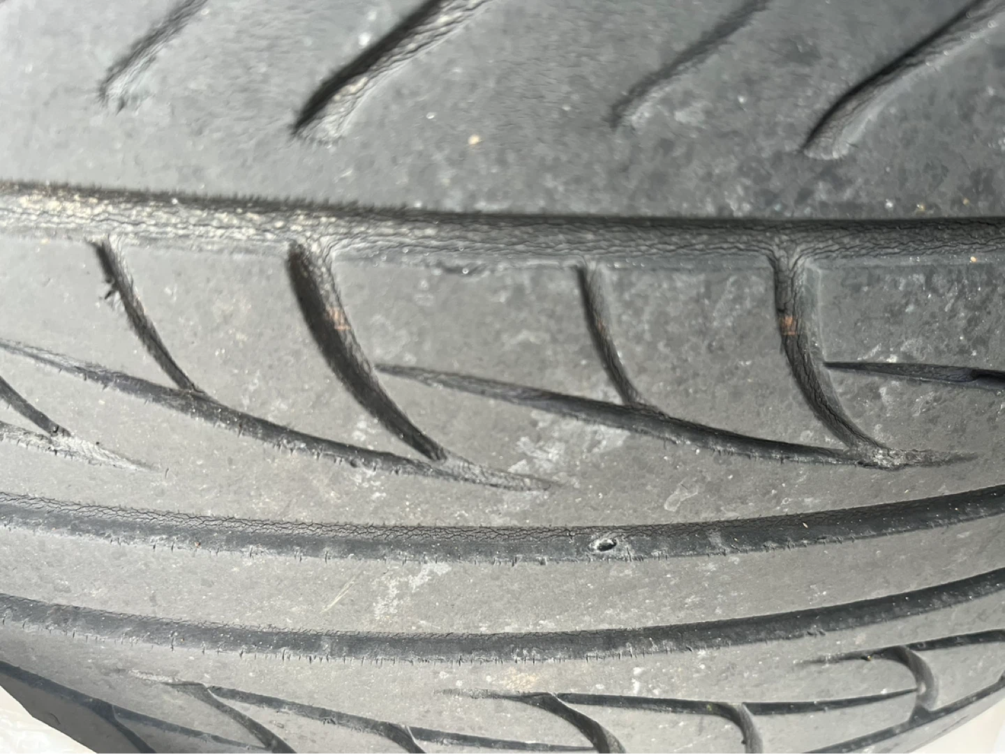 Uniroyal Tire 215/60R16 - photo 4
