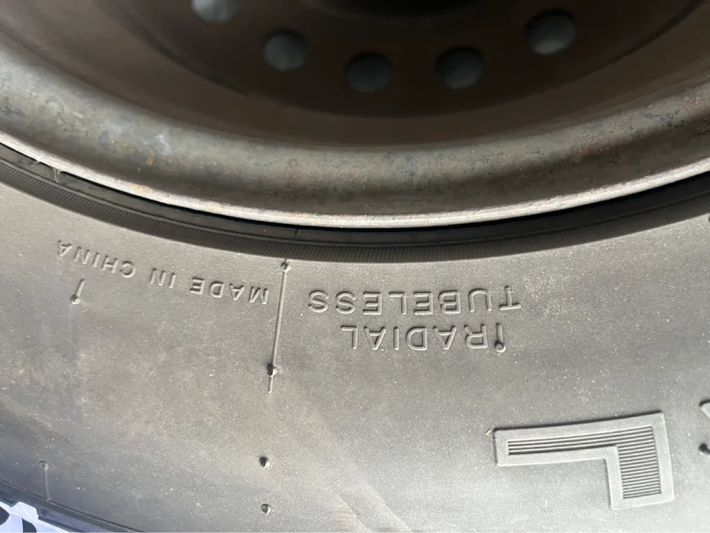 Uniroyal Tire 215/60R16 - photo 3