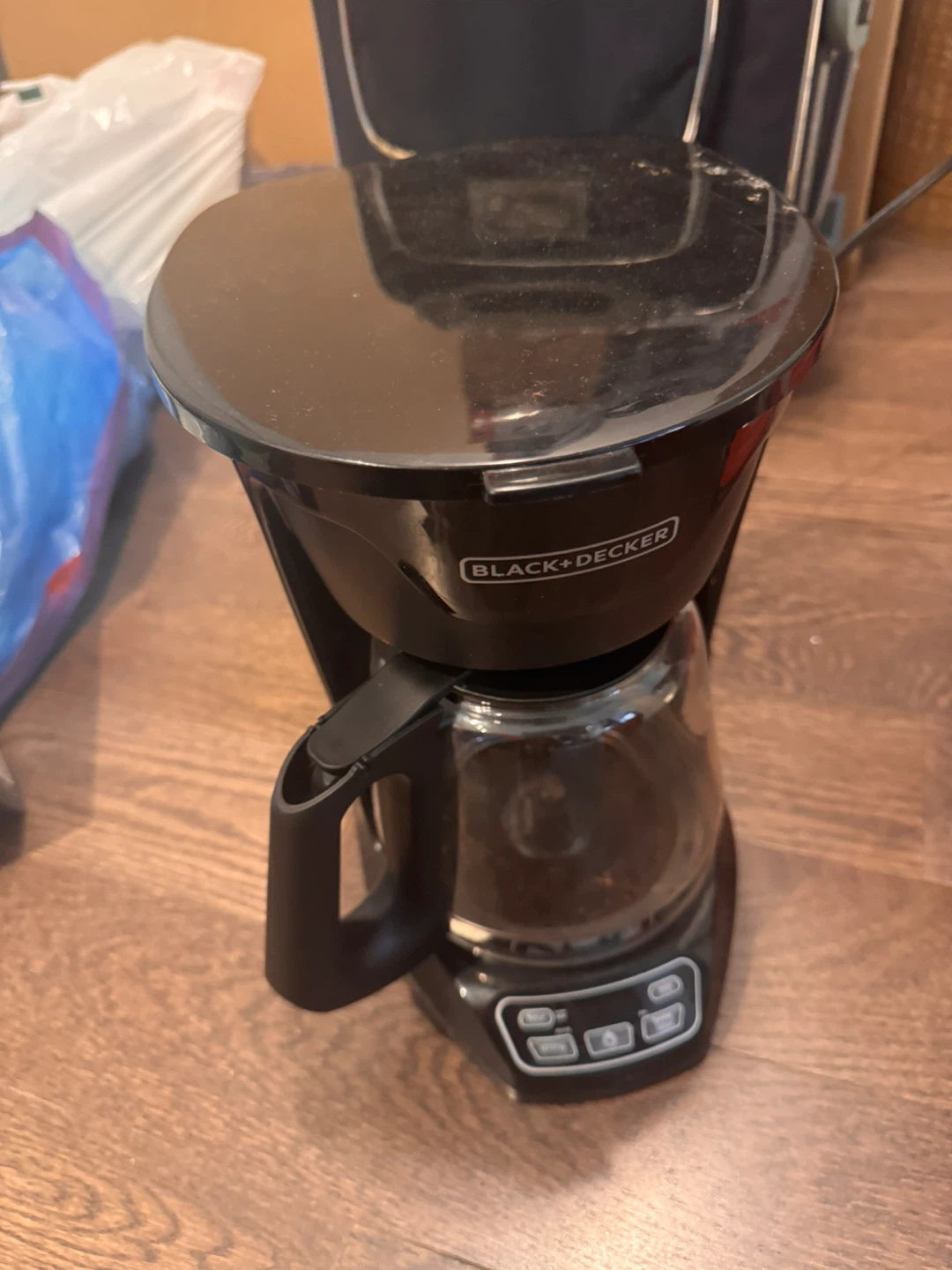 BLACK+DECKER 12-Cup Programmable Coffeemaker - photo 2
