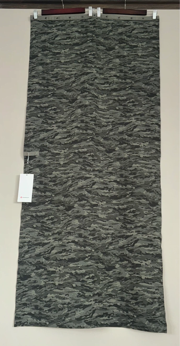Brand New Snap Wrap Lululemon Vinyasa Scarf/Shawl