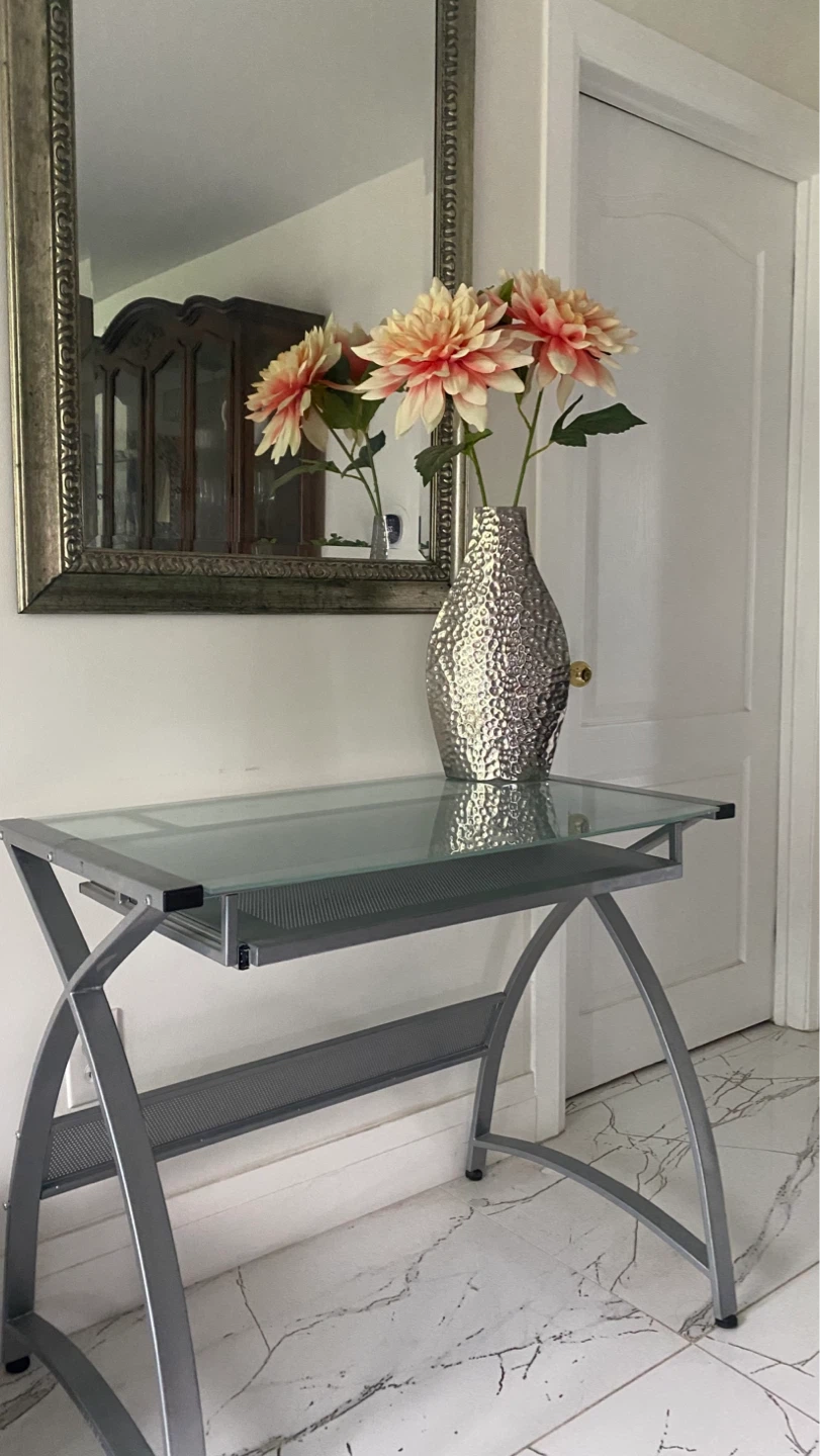Glass Computer Table - Modern & Elegant - photo 5