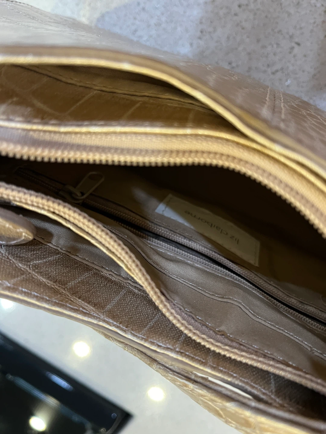 Liz Claiborne Tan Croc Embossed Shoulder Bag - photo 4