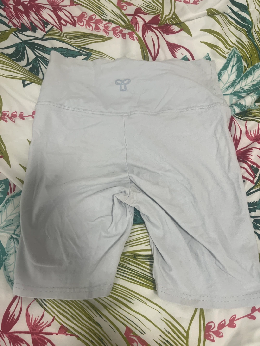 ARITZIA Tna Biker Shorts - Size xS