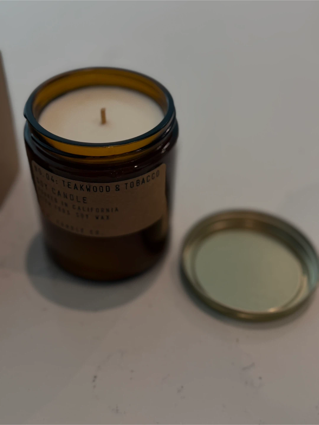 P.F. Candle Co. "Teakwood & Tobacco" Soy Candle - photo 2
