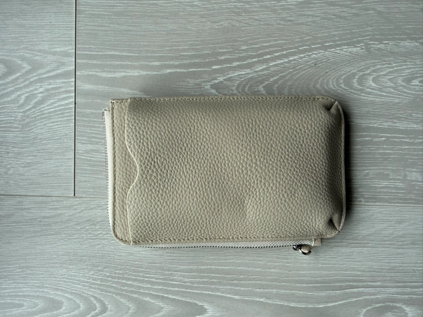Leather bag