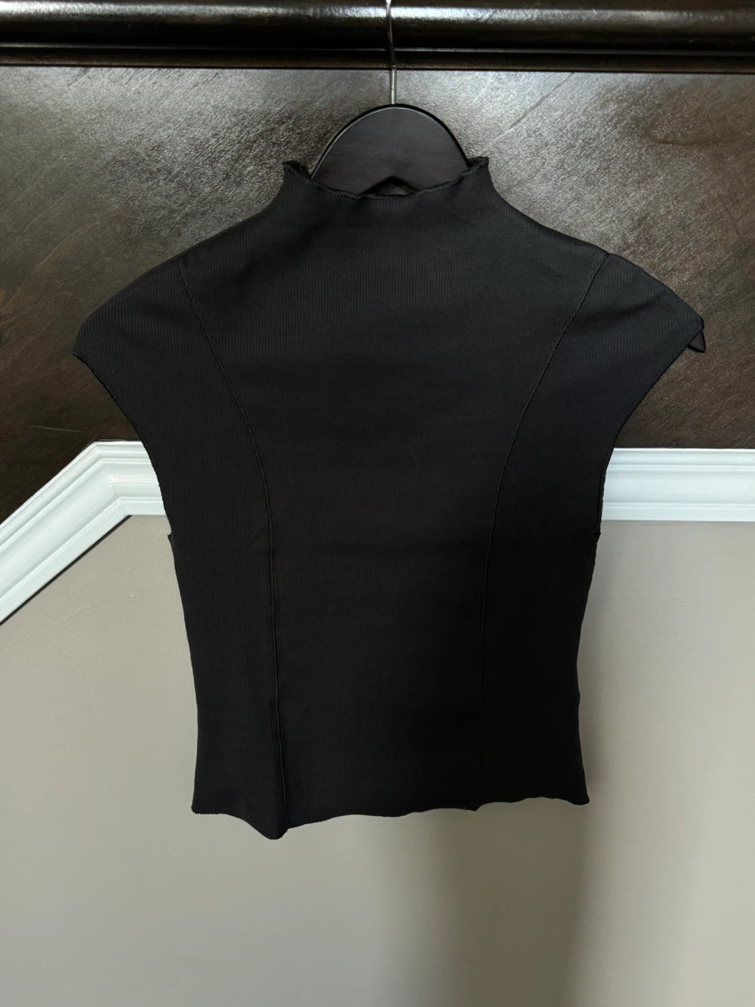 New HM Ribbed Tank Top