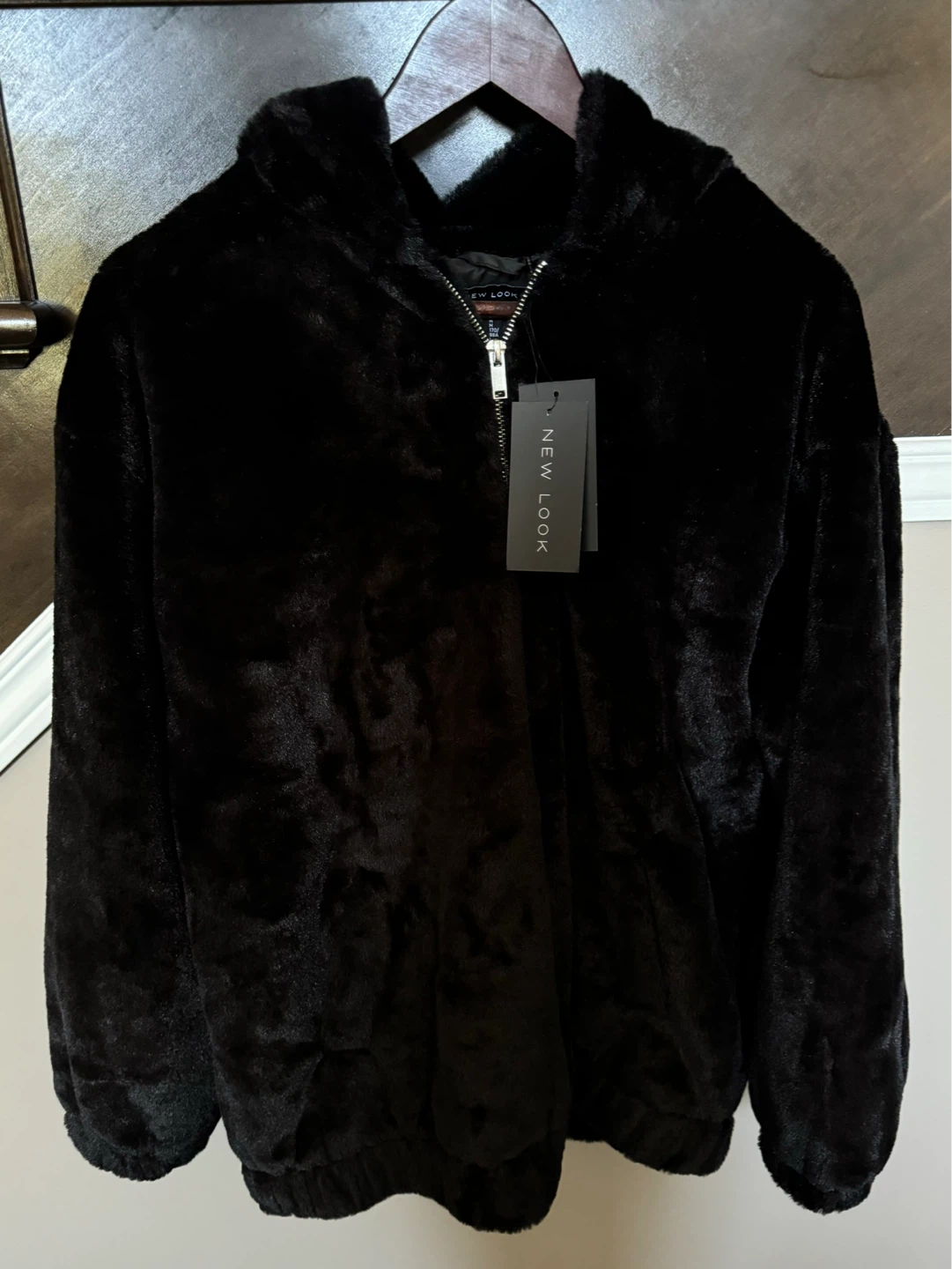Brand New Women’s New Look Faux Fur Jacket