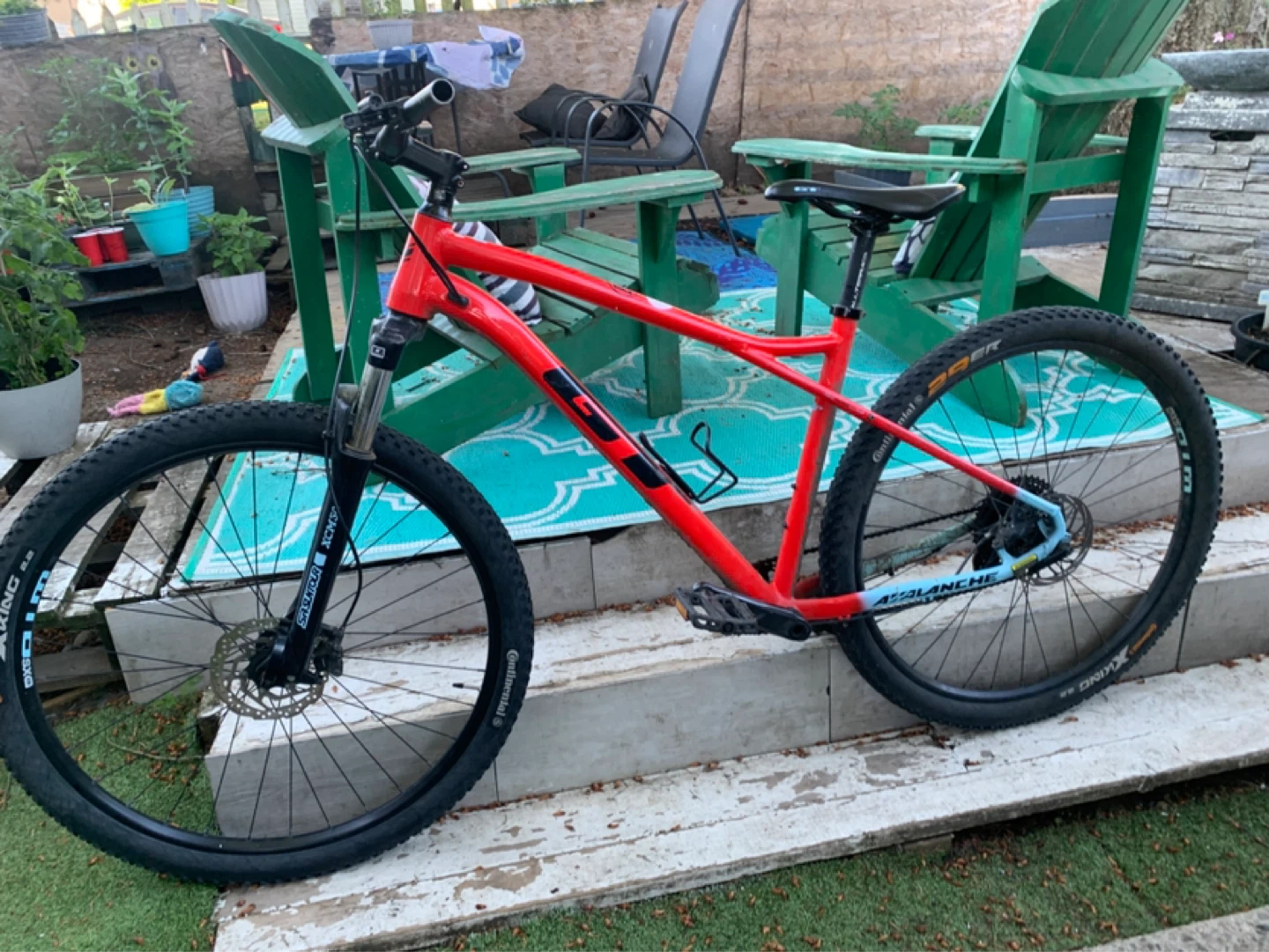 GT Avalanche Red Mountain Bike