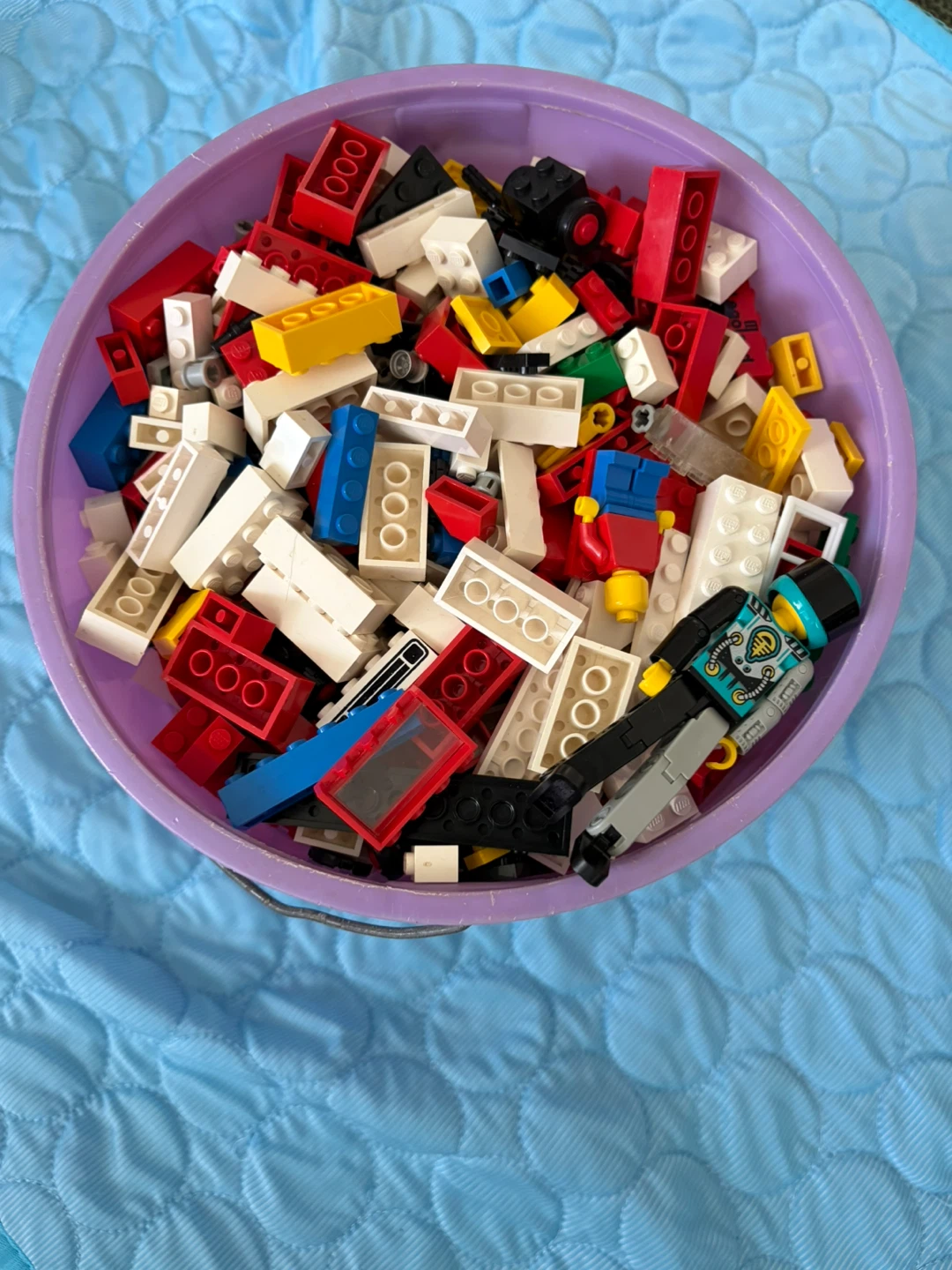 3lbs assorted LEGO