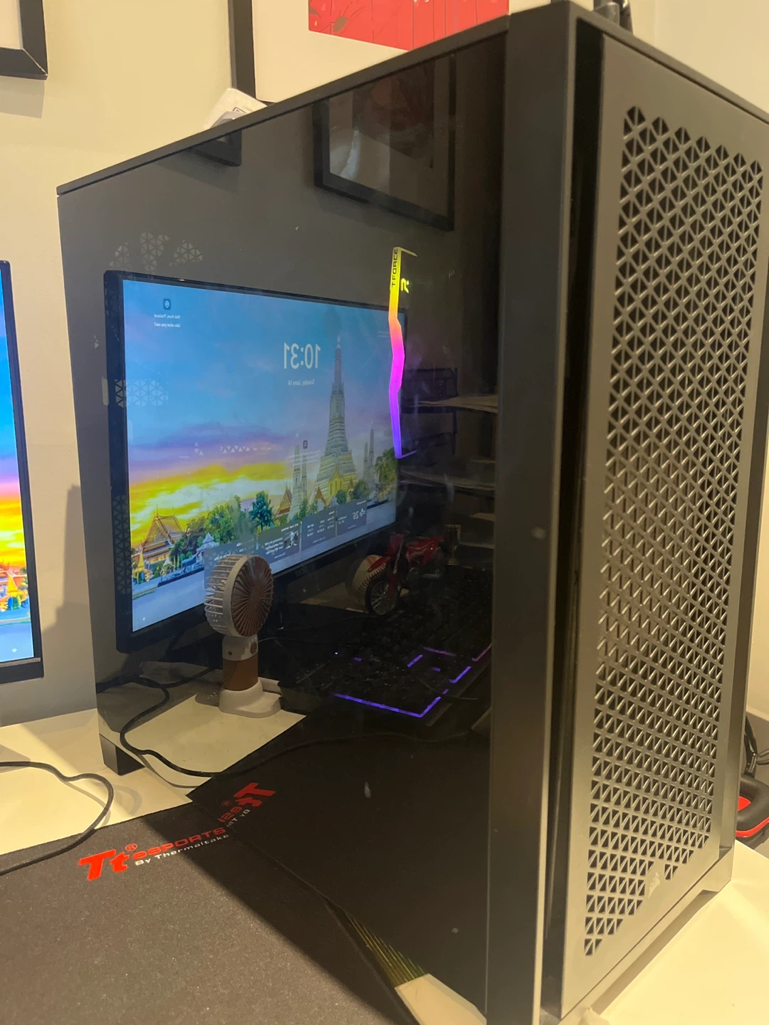 Custom build PC