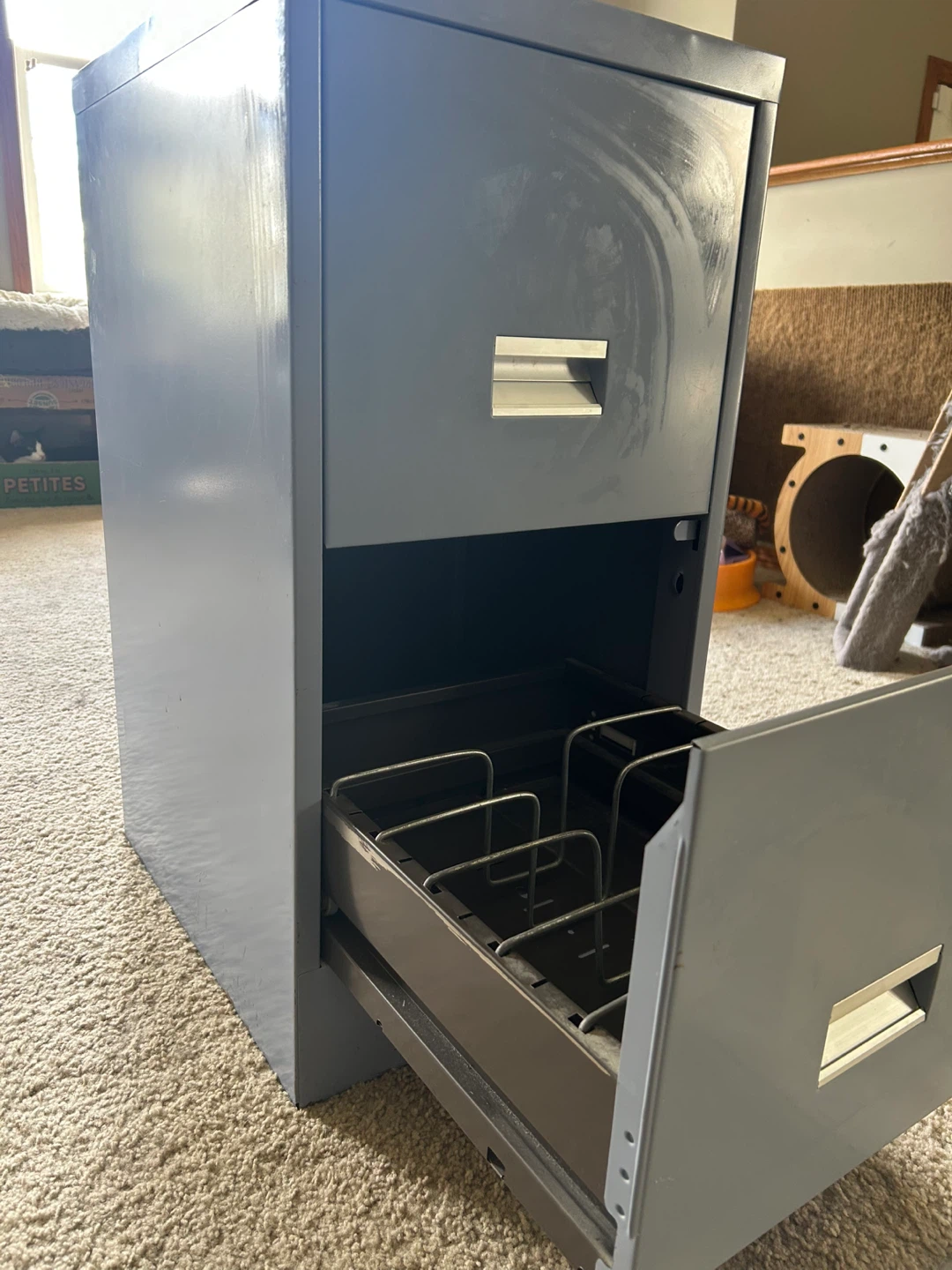 Lockable Blue/Grey Metal Filing Cabinet - photo 3