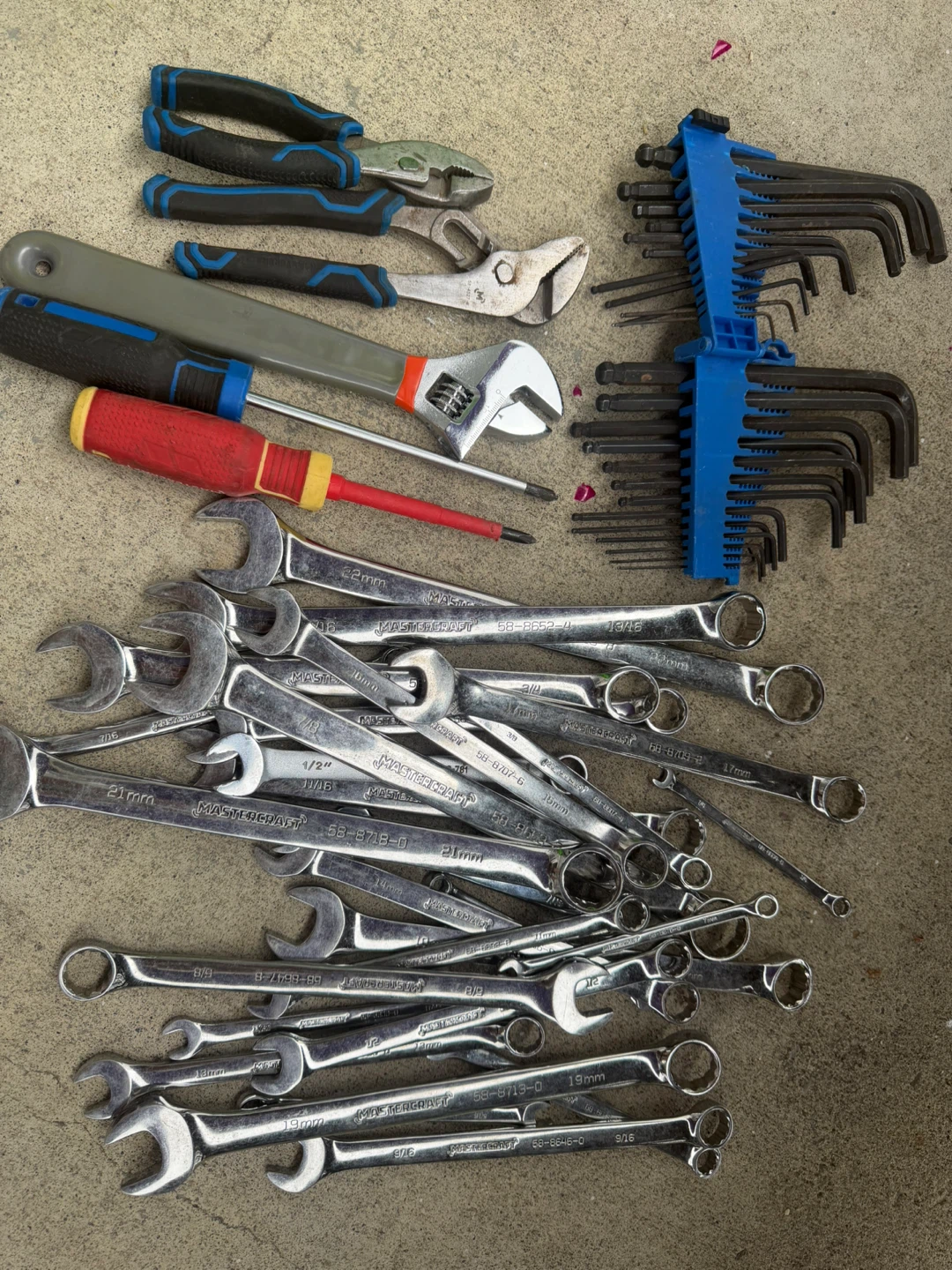 Assorted Wrenches, Pliers, Screwdrivers & Allen Keys Set - photo 2