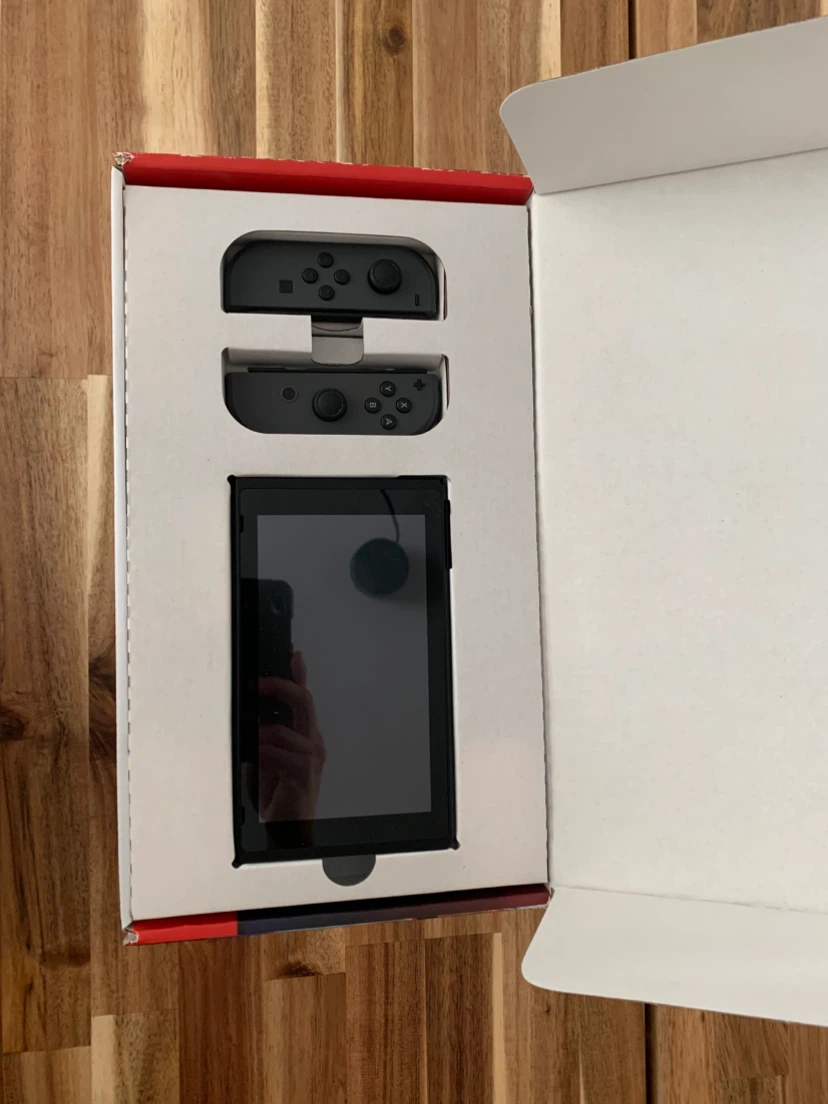 Nintendo Switch Console with Joy-Cons - photo 3