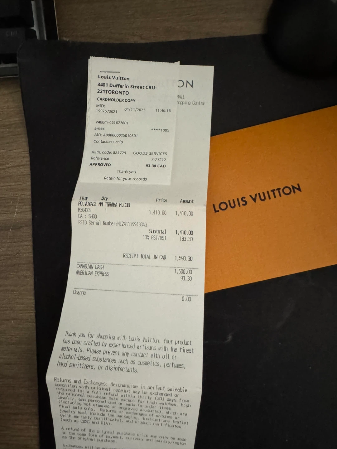 Louis Vuitton Pochette Voyage MM Pacific Blue - photo 5