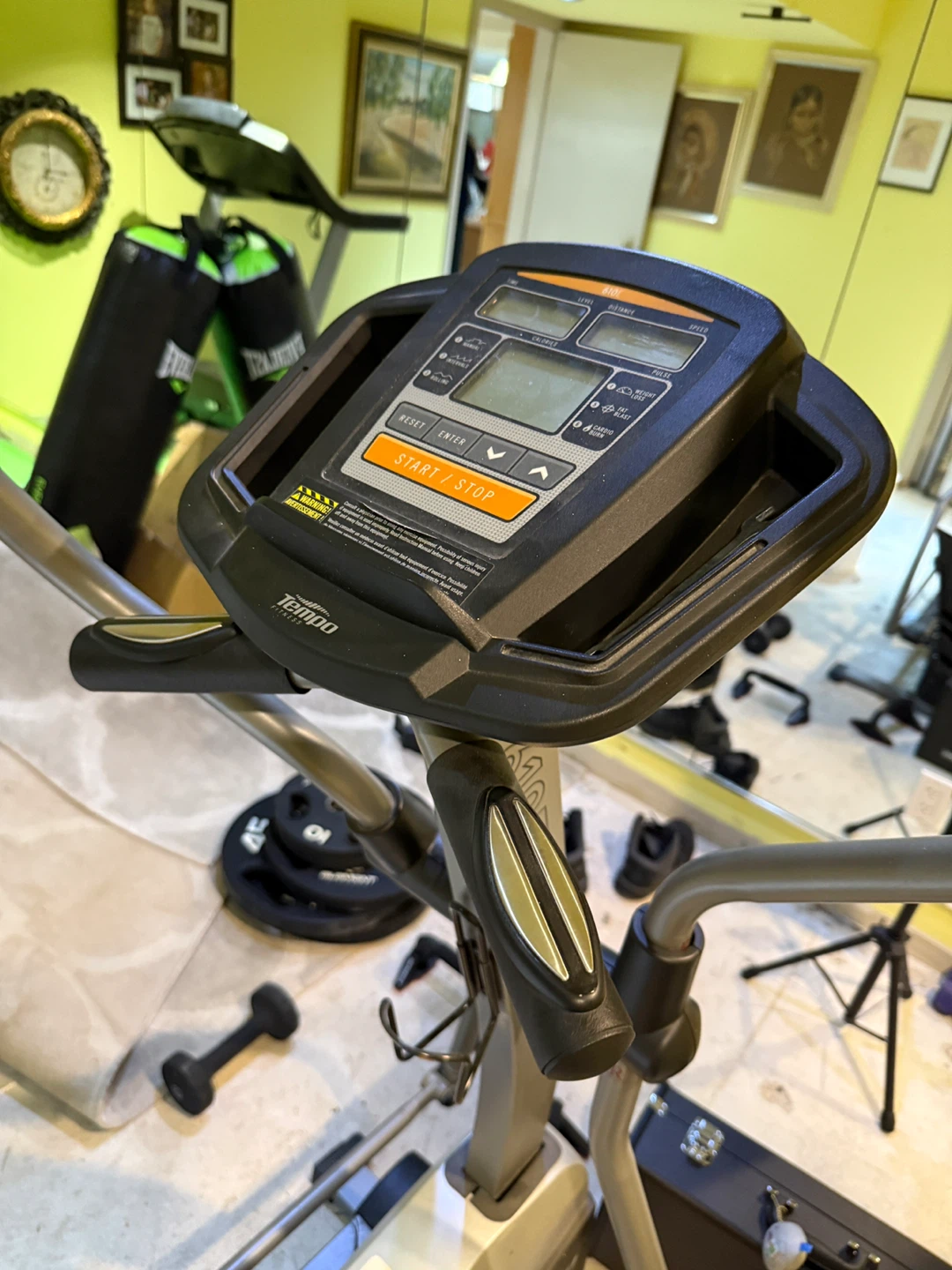 Tempo Fitness 610E Elliptical