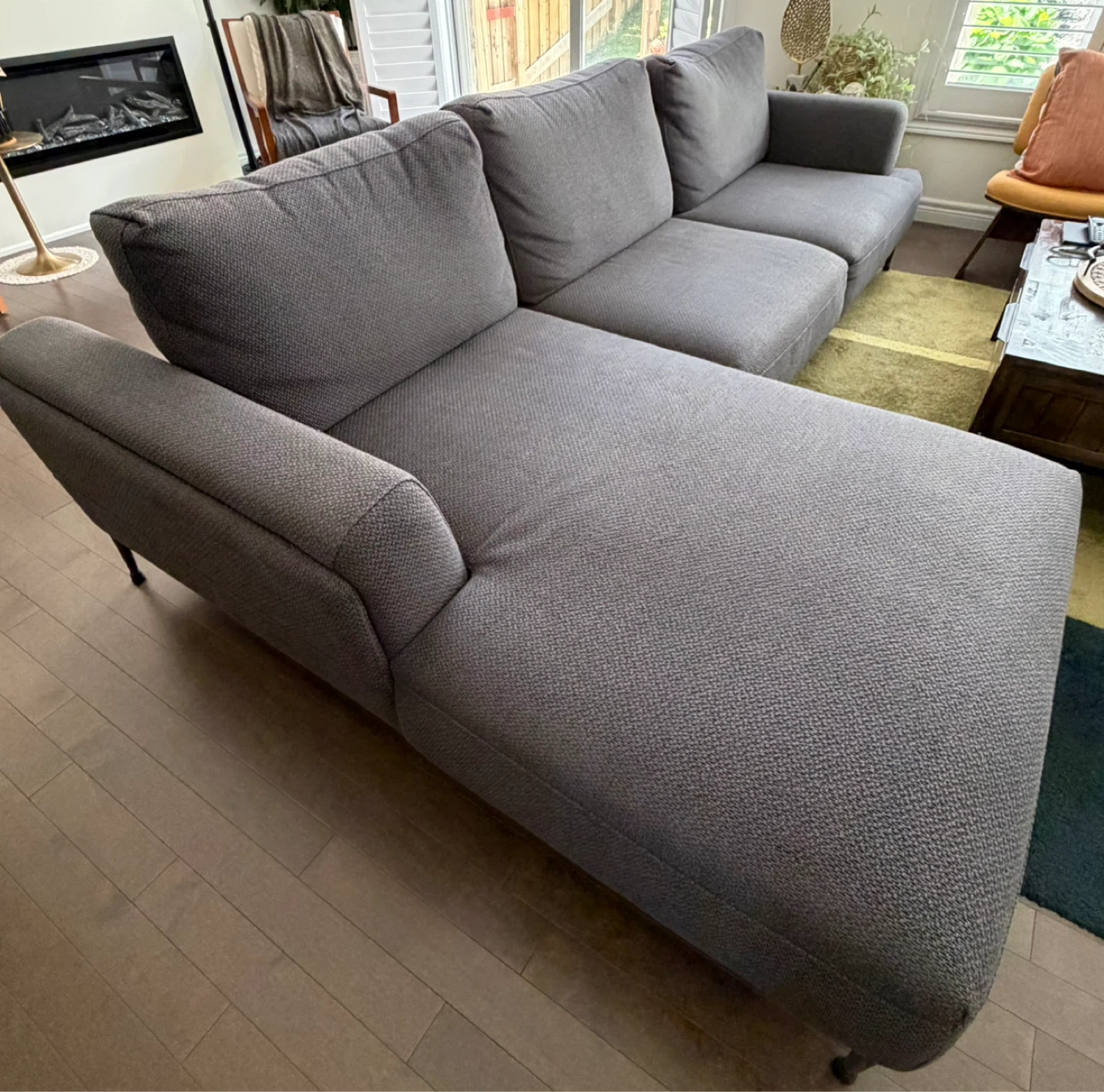 L shaped retractable couch - photo 2