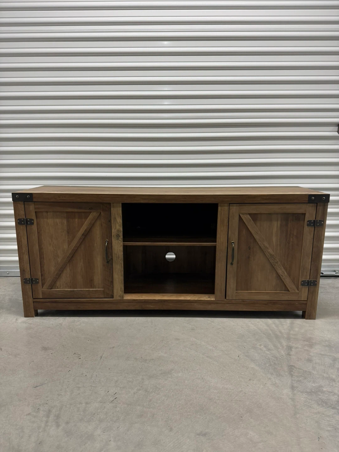 TV Stand - photo 3