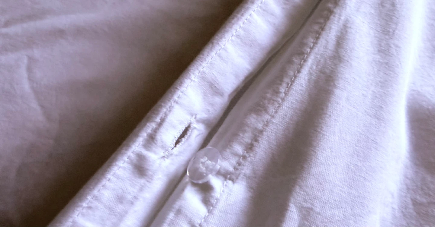 Queen size 100% cotton white duvet cover with gold detail - photo 5