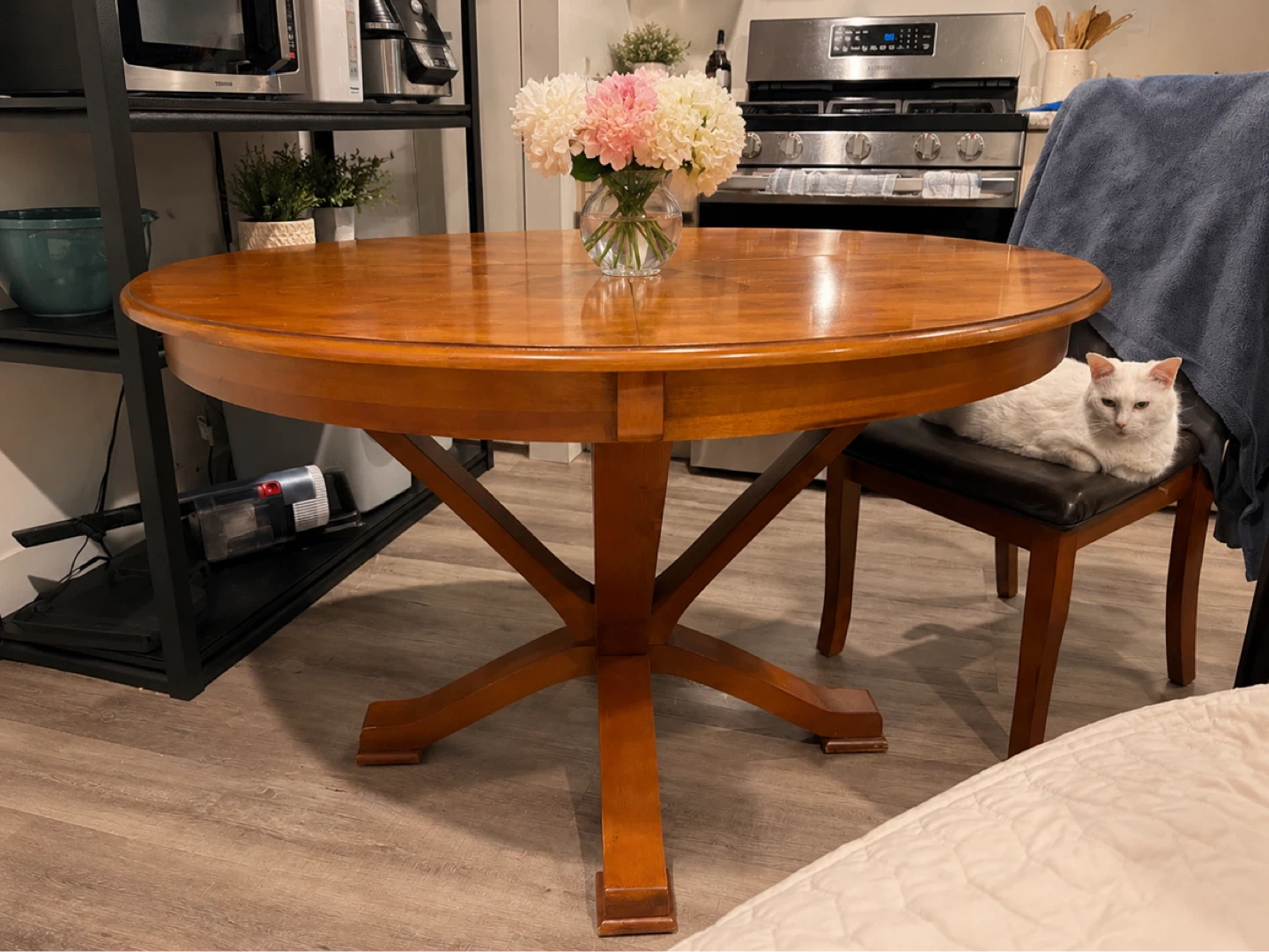 Round Wooden Dining Table with 3 Wooden Chairs