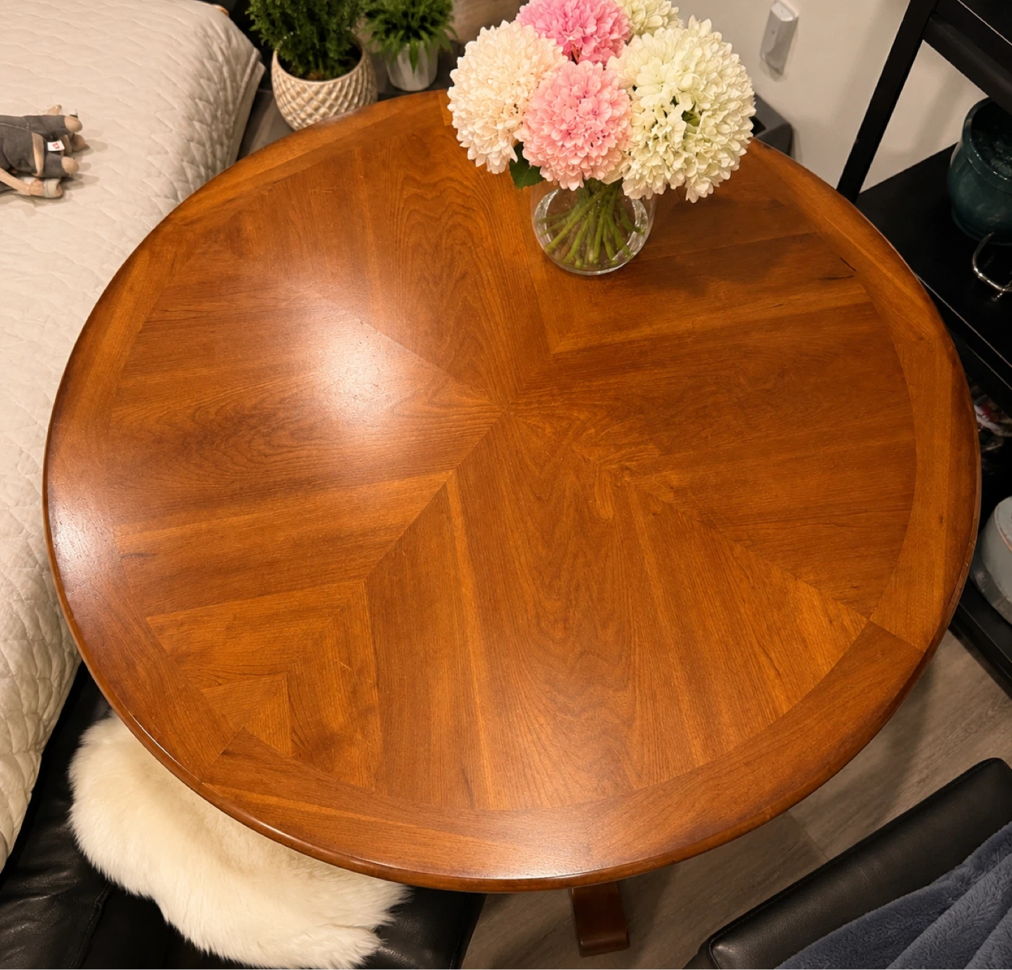 Round Wooden Dining Table with 3 Wooden Chairs - photo 2