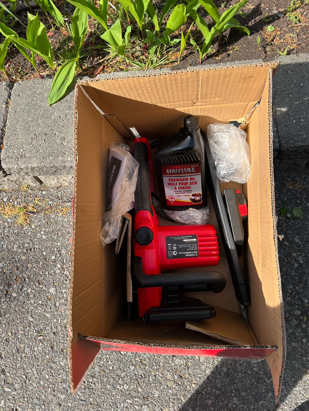 Benchmark 15 Amp Electric Chainsaw - photo 2