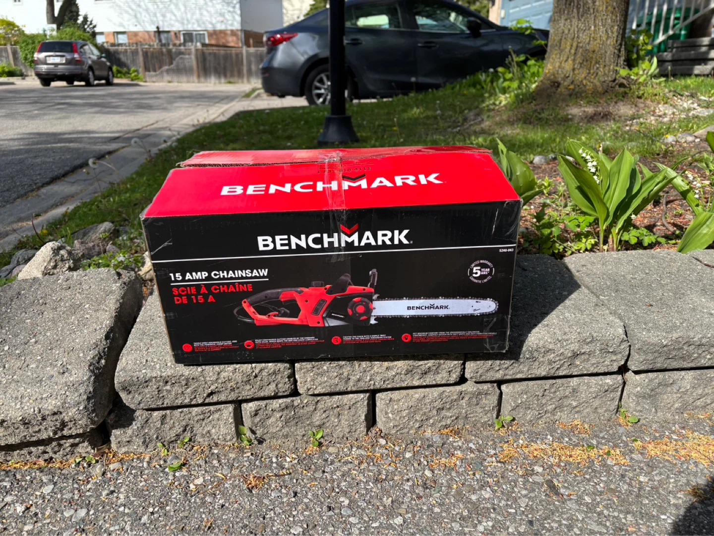 Benchmark 15 Amp Electric Chainsaw - photo 4