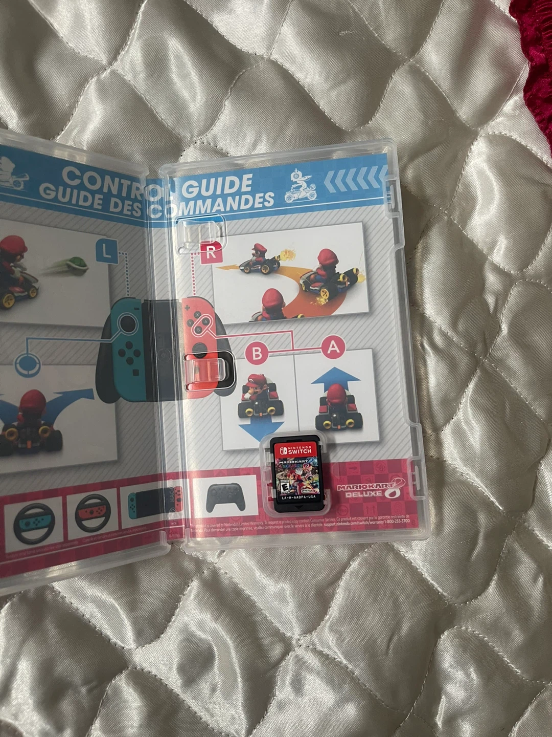 Nintendo Switch Mario Kart 8 Deluxe Game - photo 2