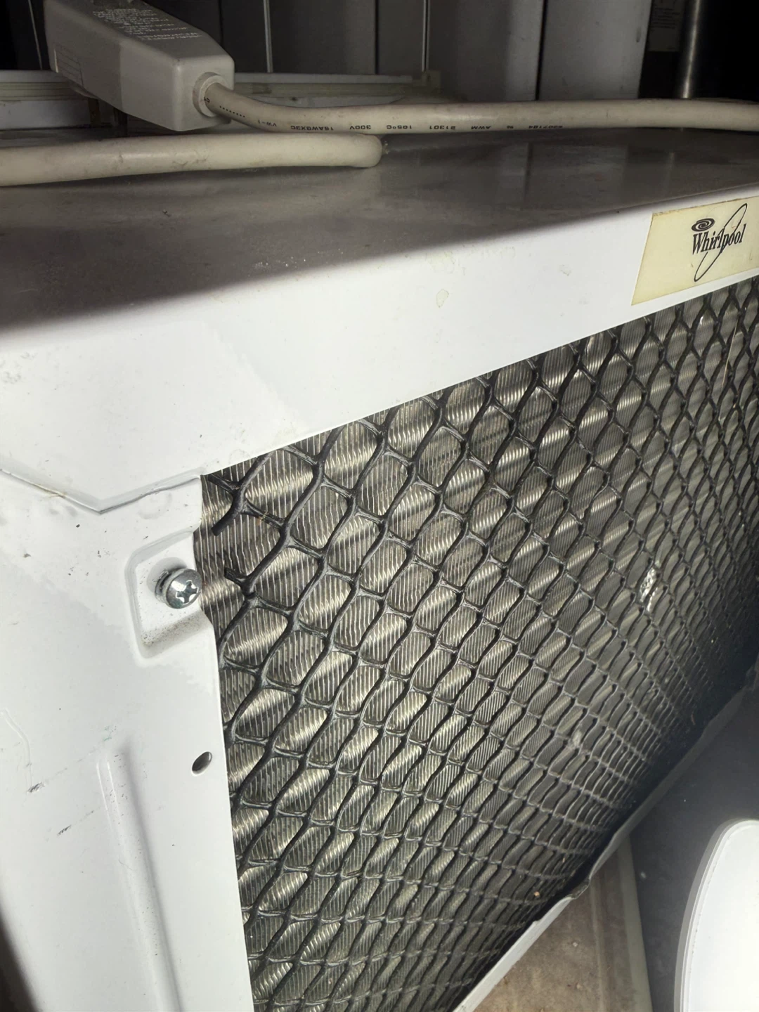 Whirlpool Window Air Conditioner - photo 2