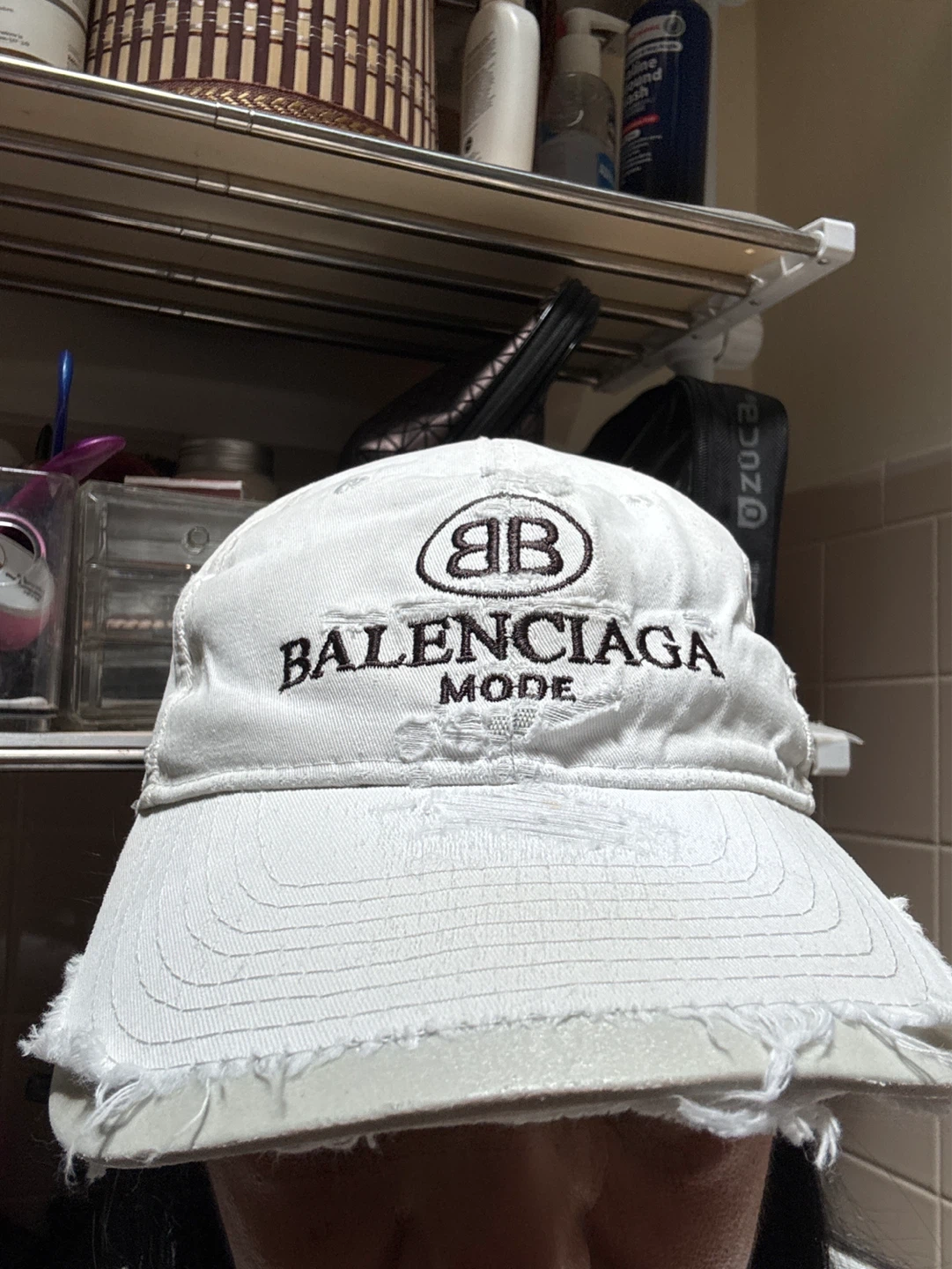 Balenciaga Mode White Distressed Baseball Cap