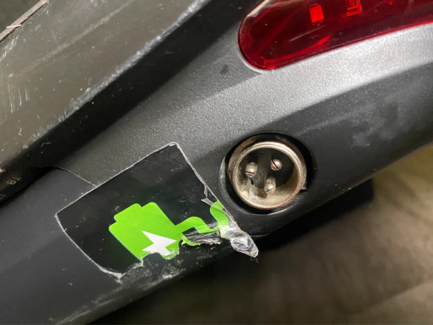 (Need will buy) 56v 2A circooter raptor charger - photo 3