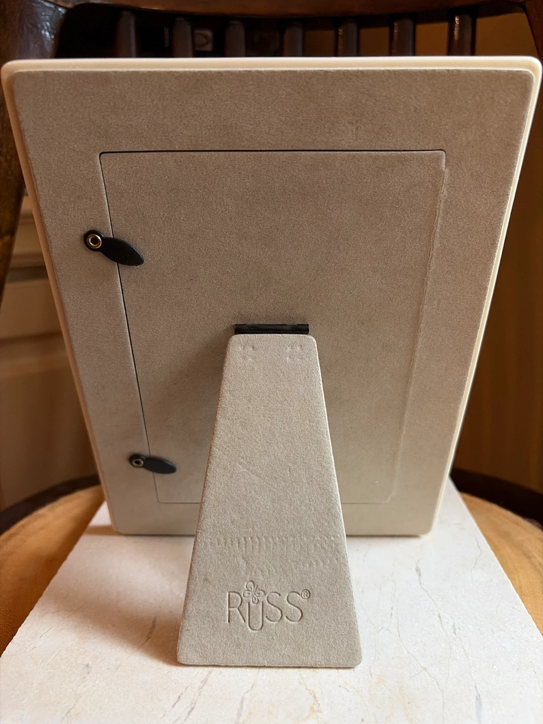 Russ Cream Photo Frame with Gold Hearts - photo 4