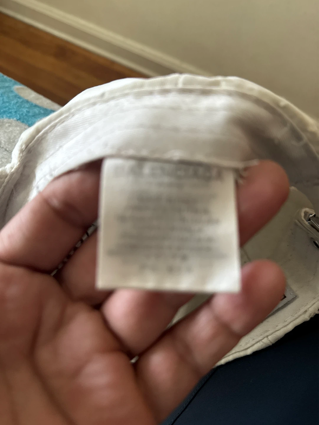 Balenciaga Mode White Distressed Baseball Cap - photo 2