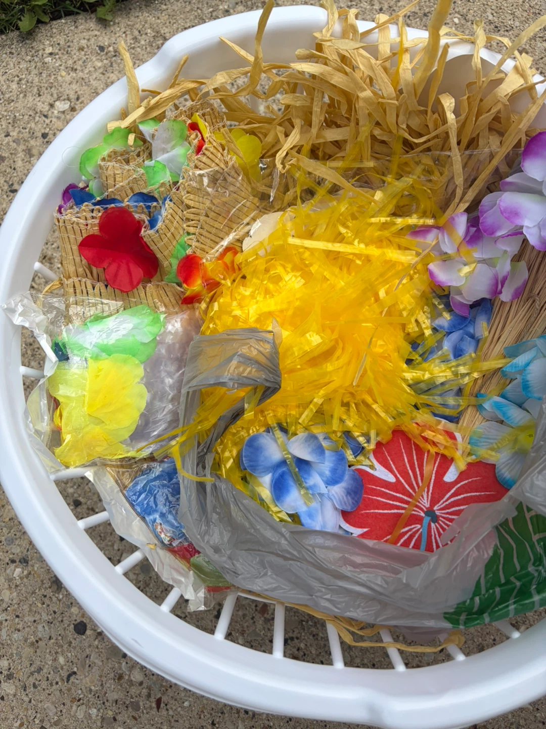 Hawaiian Luau Party Decor Supplies - photo 2