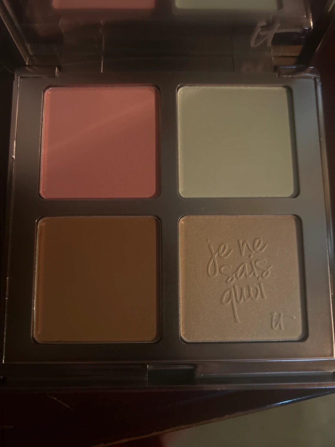 it Cosmetics Je Ne Sais Quoi Complexion Perfection Face Palette - photo 5