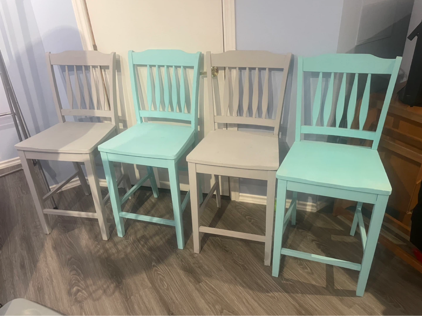 Set of 4 Counter Height Chairs
