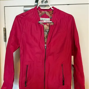 Brand New Cleo Petites Pink Faux Leather Jacket XS