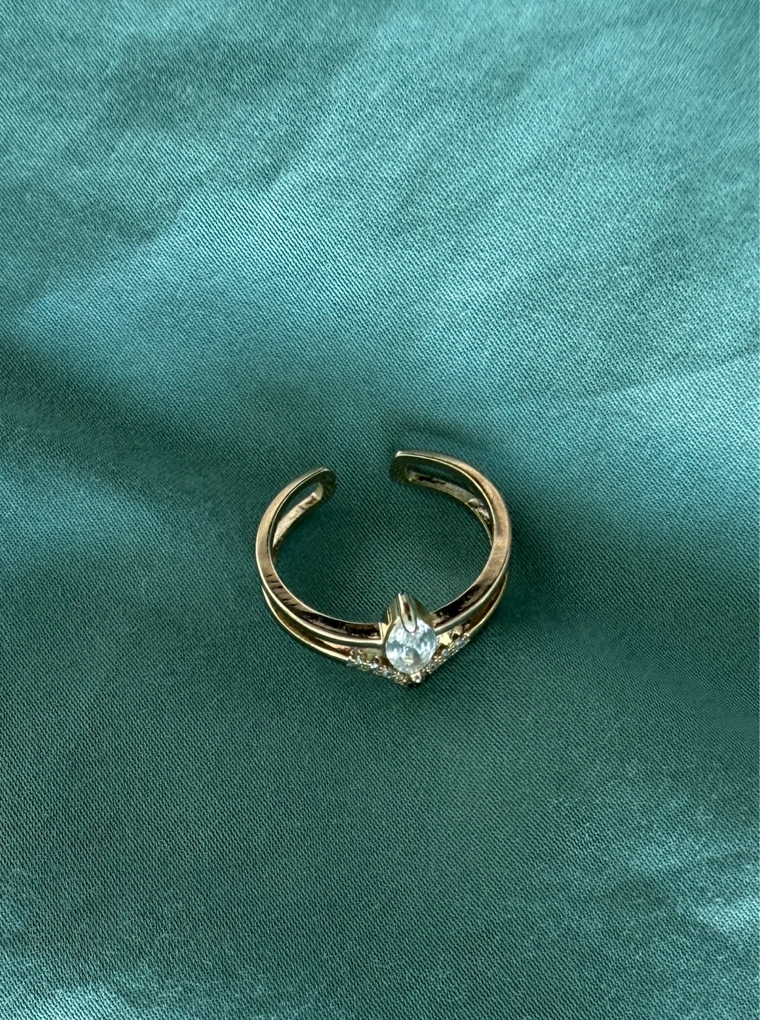 Gold-tone ring with clear stone - photo 2