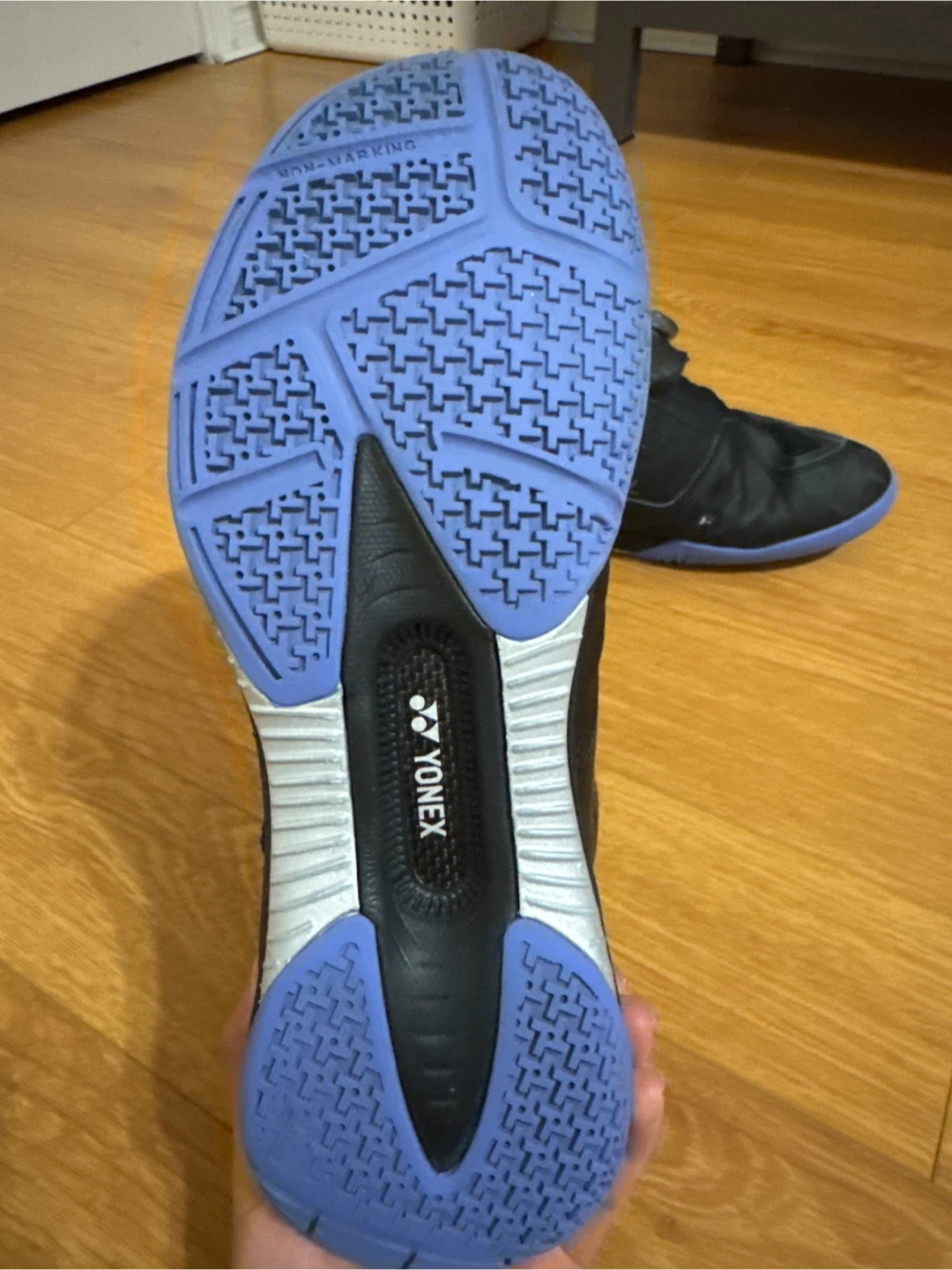88 Dial Yonex badminton shoes. blue/purple size 10 - photo 2