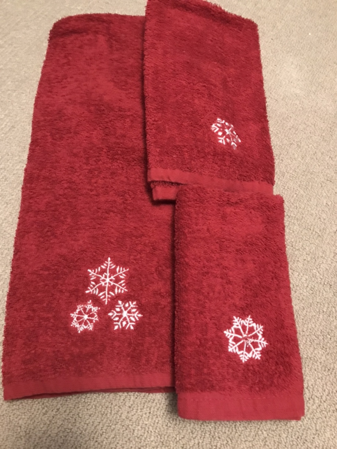 Red Snowflake Hand Towels