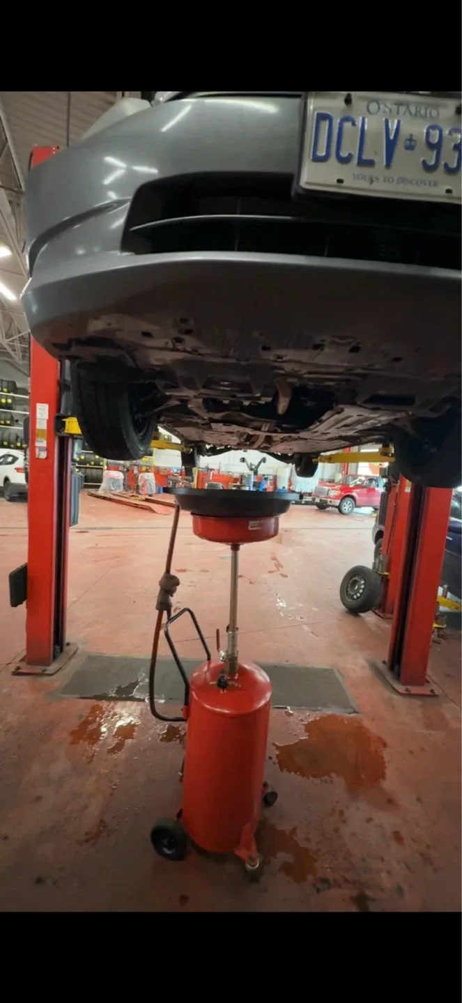 Mobile Oil Change - photo 2