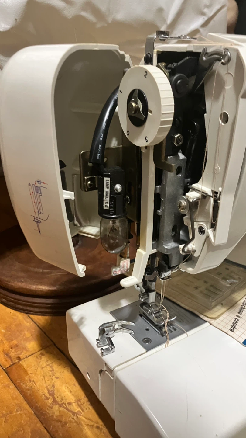 Omega Sewing Machine with Accessories - photo 5