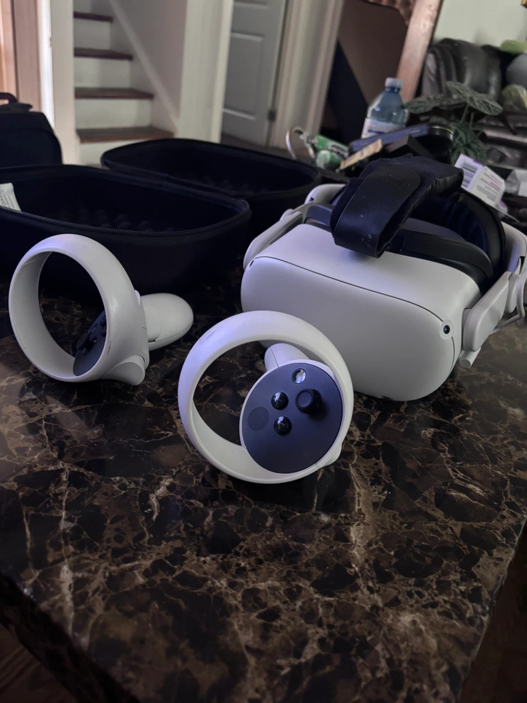 Meta Quest 2 Virtual Reality Headset with Controllers 128 GB