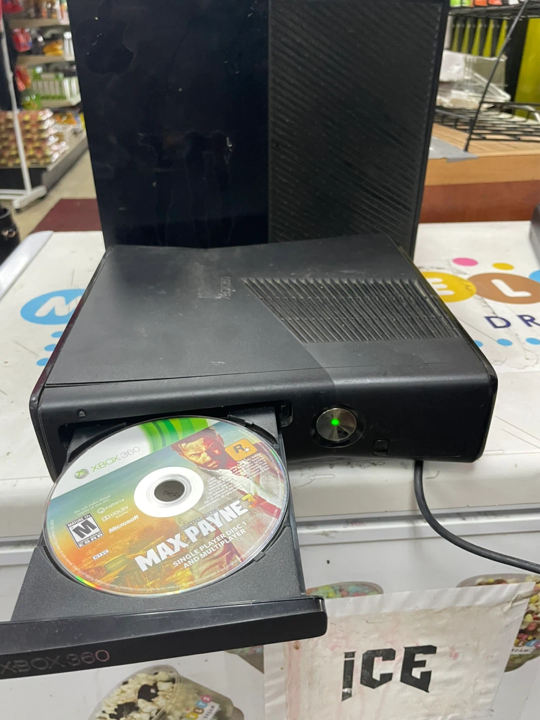 Xbox 360 Console with Max Payne Game