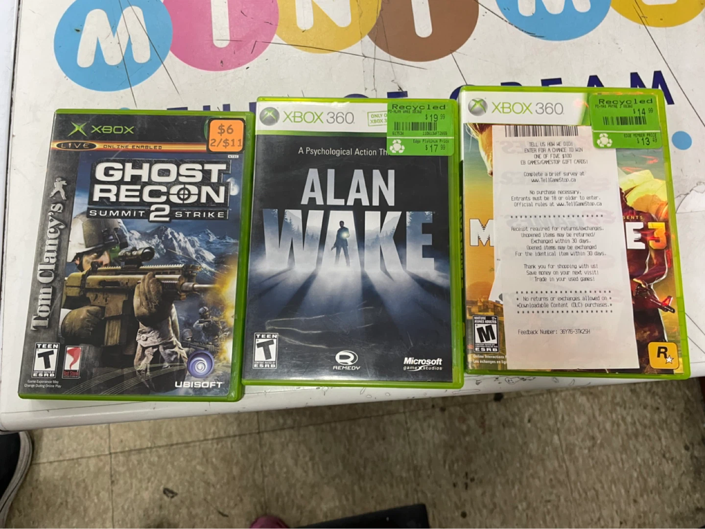 Xbox 360 Console with Max Payne Game - photo 2
