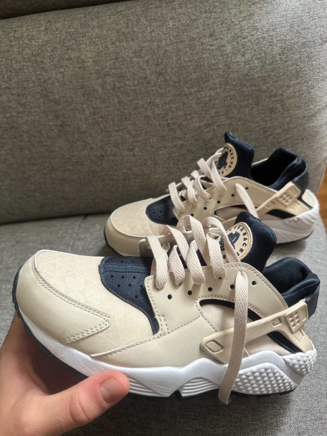 Nike Air Huarache Sneakers - photo 3