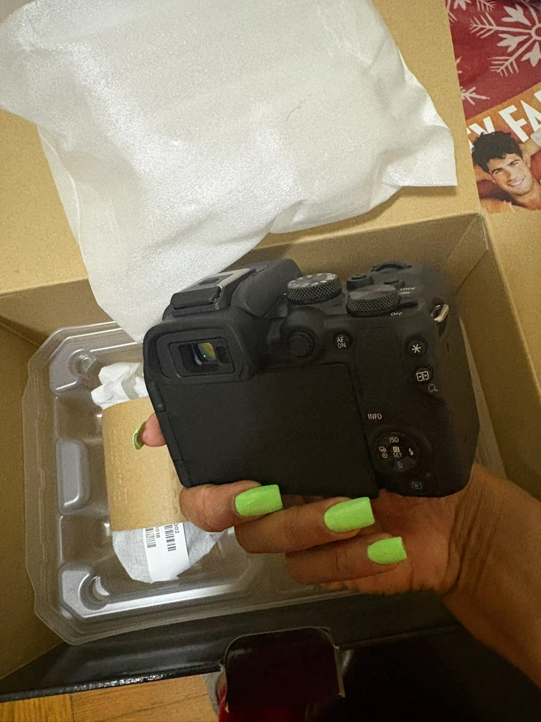 Canon EOS R10 Mirrorless Camera with Lens - photo 2