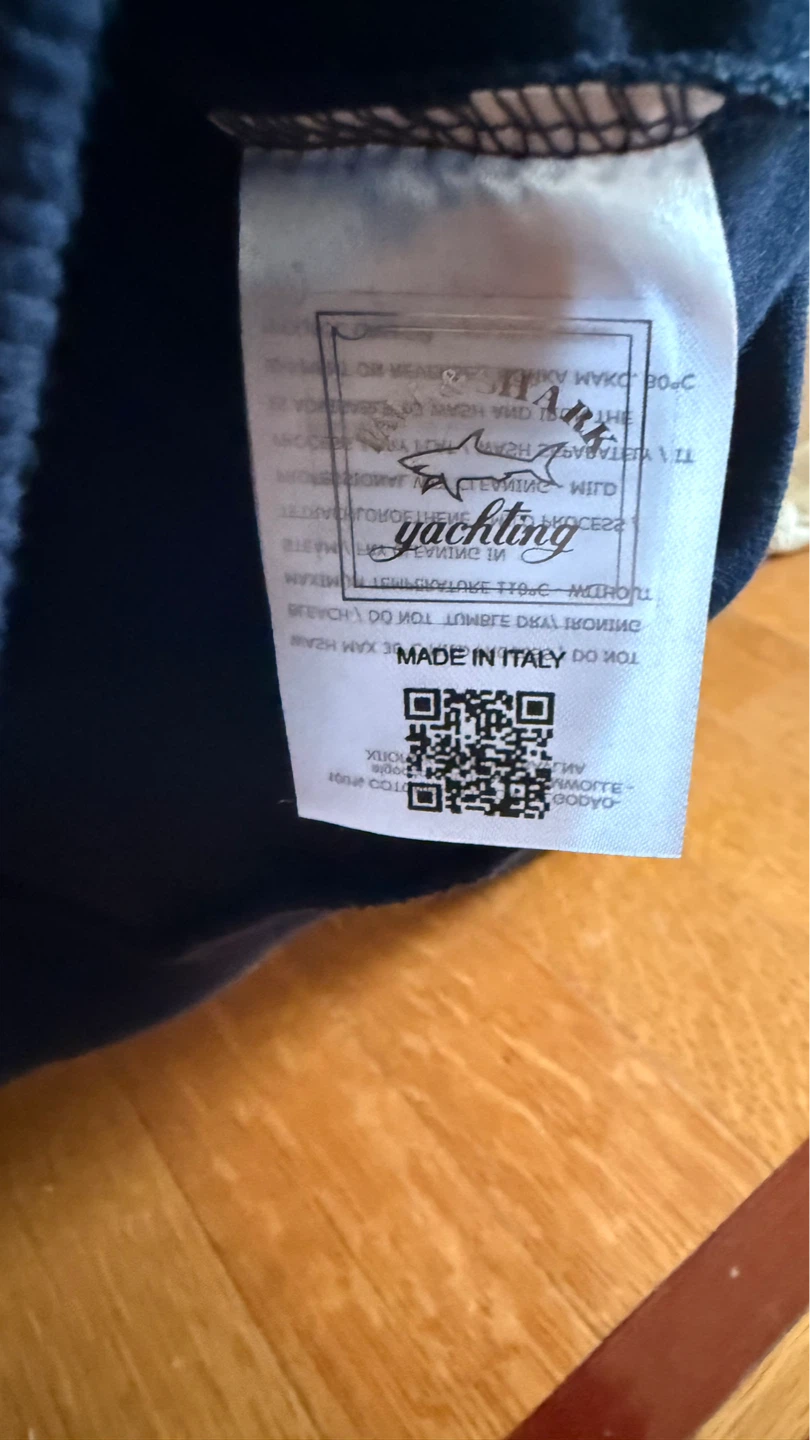 Clothing - photo 3